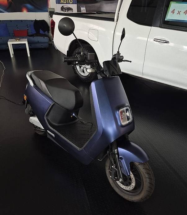 LVNEG SCOOTER ELETRICO KM 1000