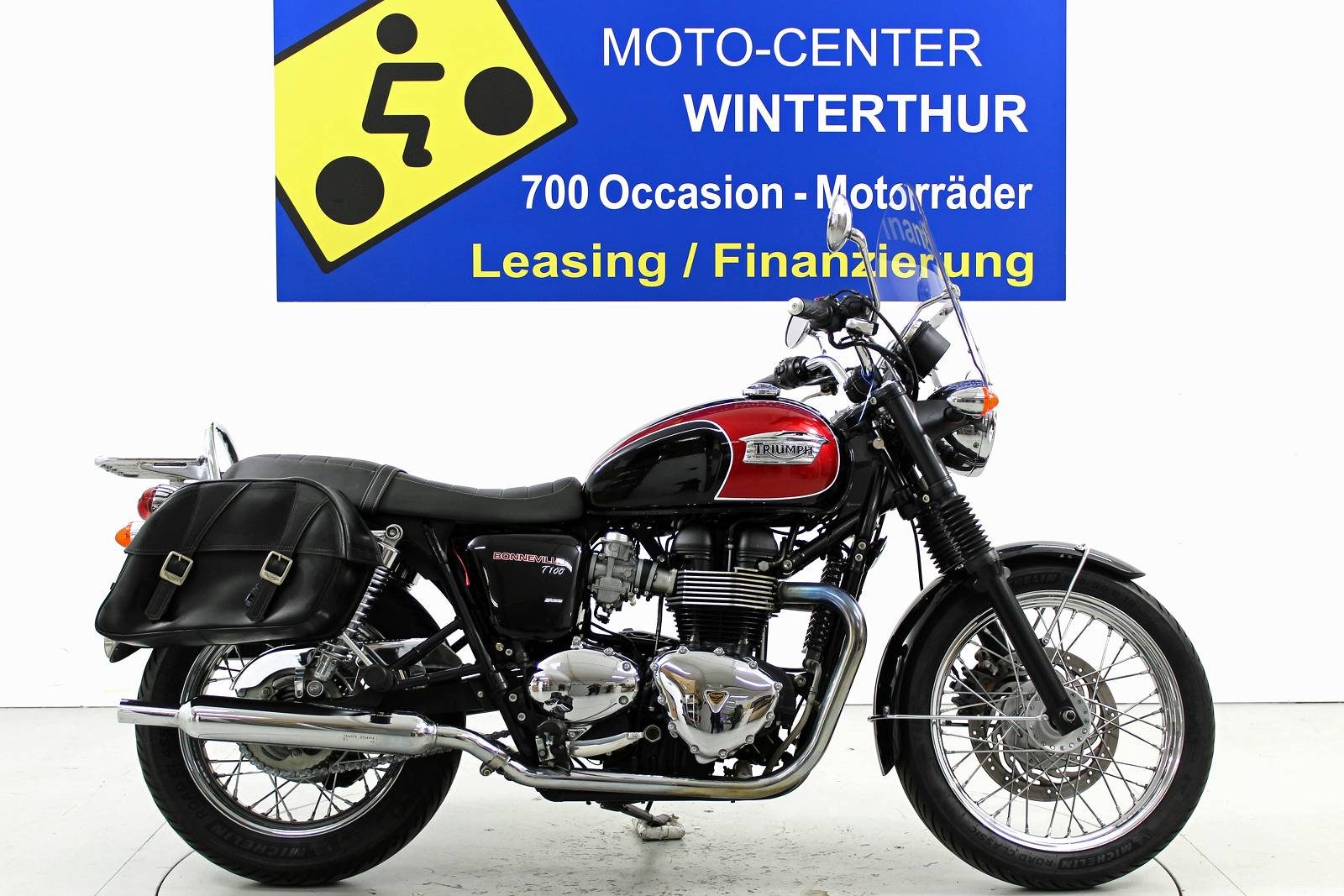 Triumph Bonneville T100