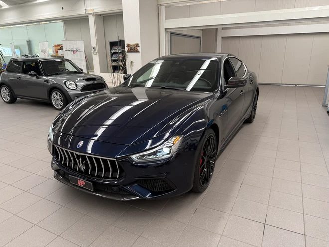 MASERATI Ghibli S Q4 3.0 GranSport 