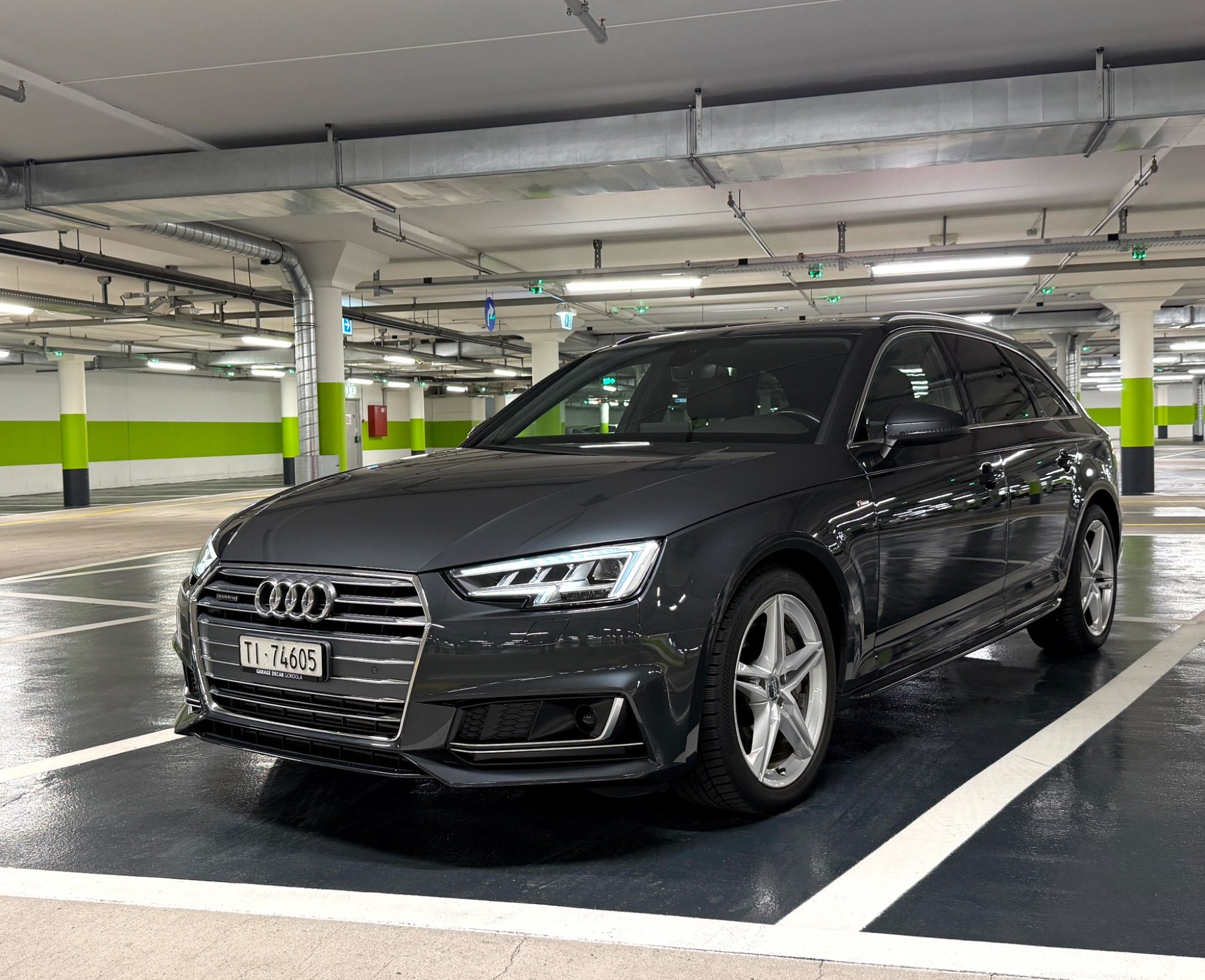AUDI A4 Avant 3.0 V6 TDI Sport quattro