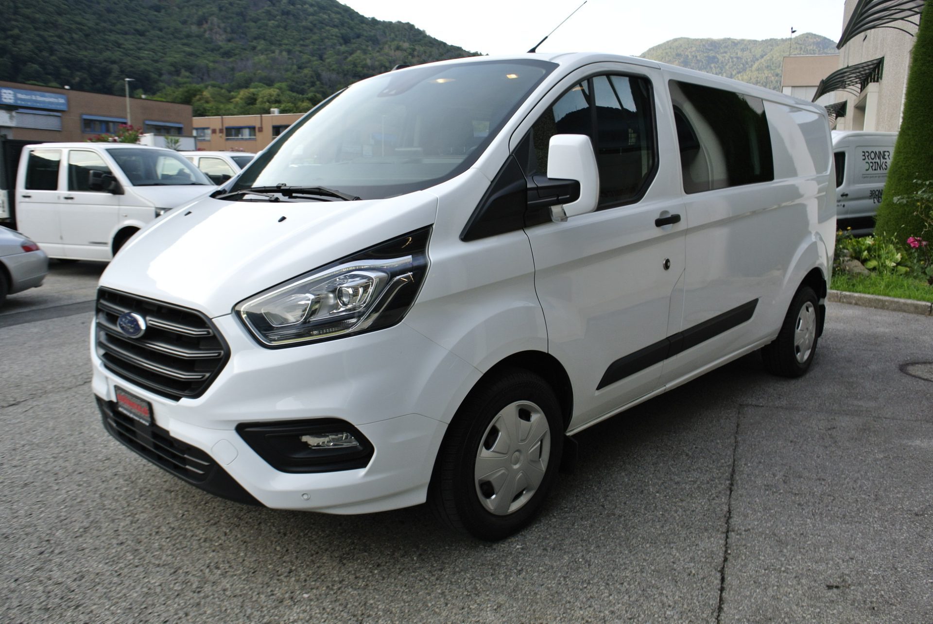FORD Transit Custom Van 320 L2H1 DK Trend