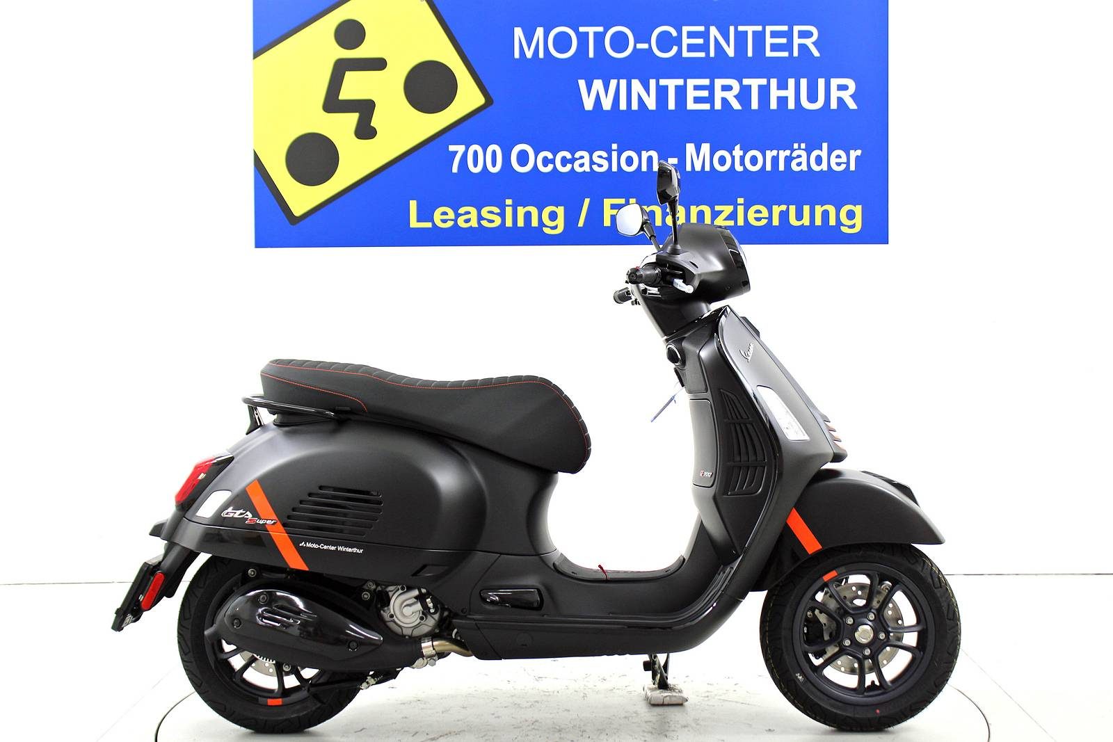 Piaggio Vespa GTS 300 Super Sport ABS