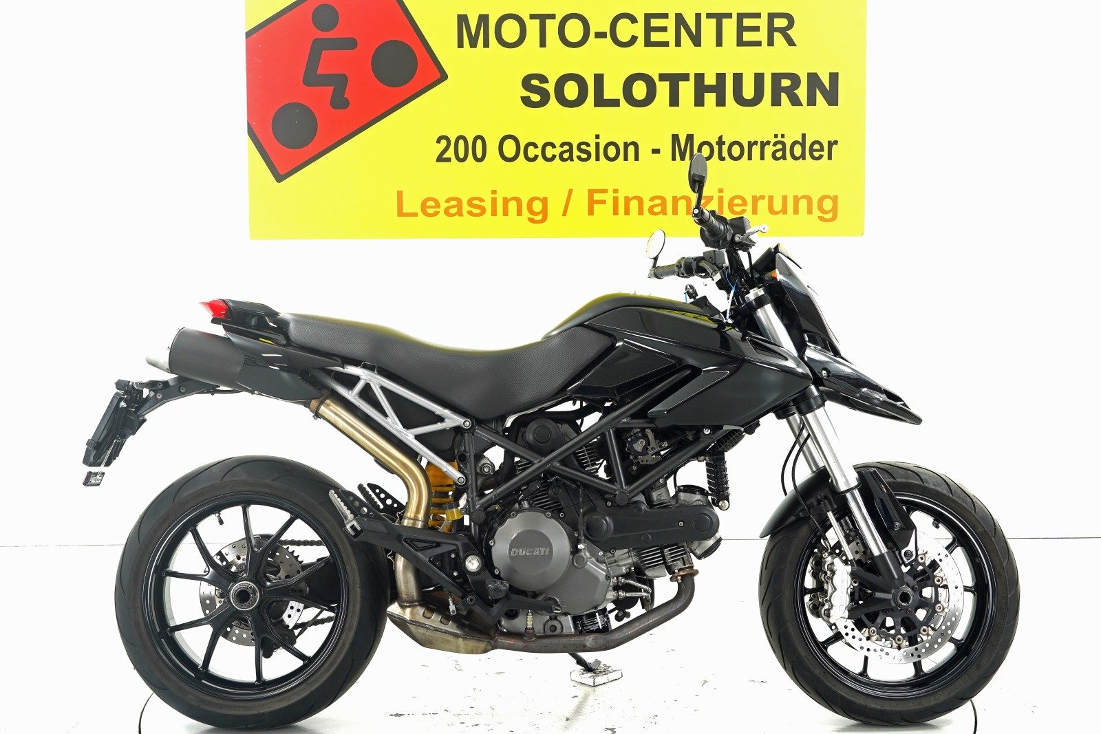 Ducati Hypermotard 796