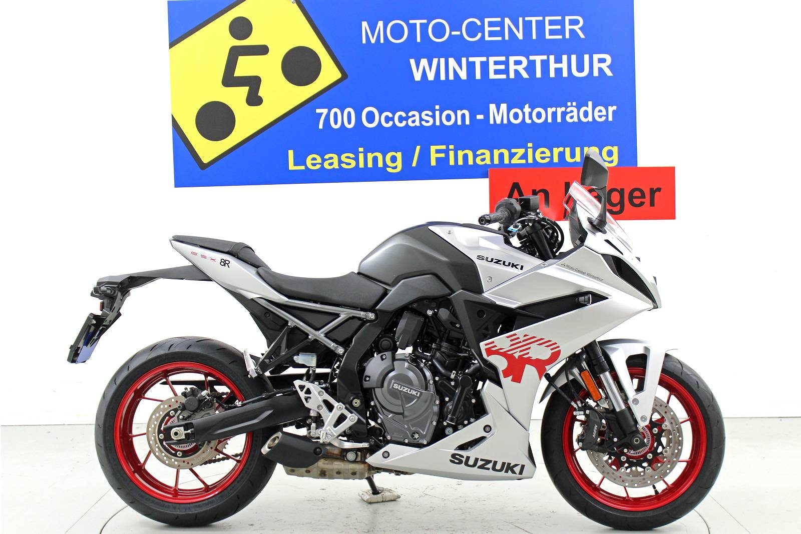 Suzuki GSX-8R ABS
