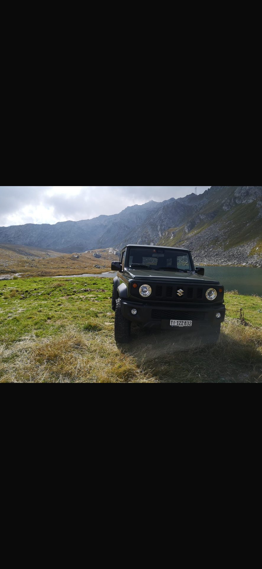 Suzuki Jimny 4 posti