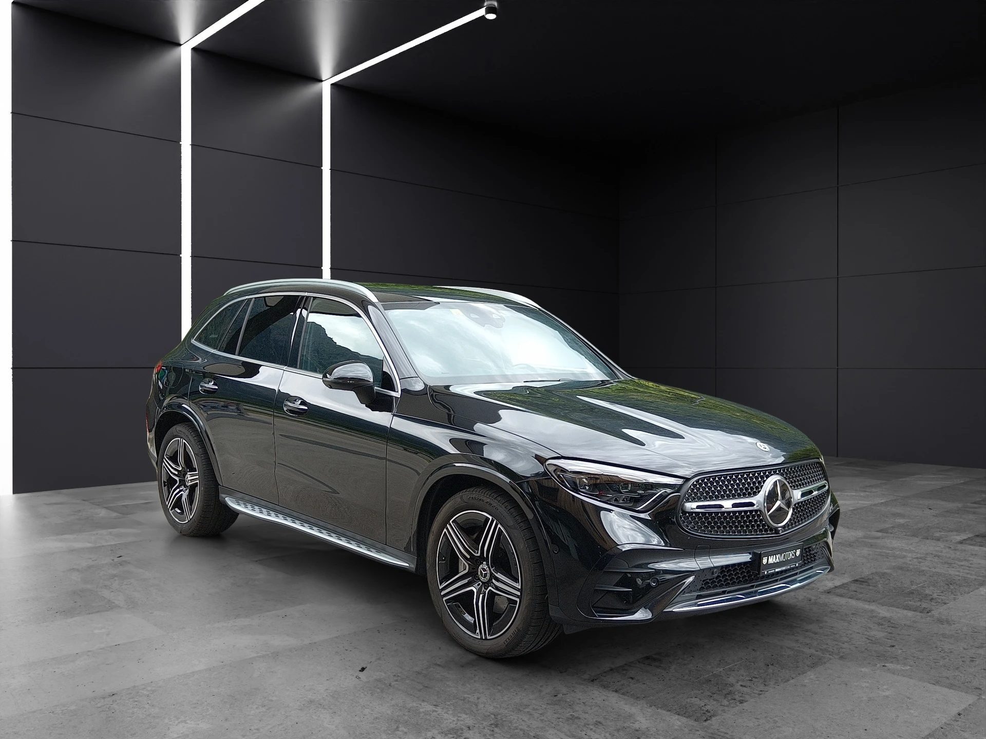 MERCEDES-BENZ GLC 300 4Matic AMG Line 9G-Tronic