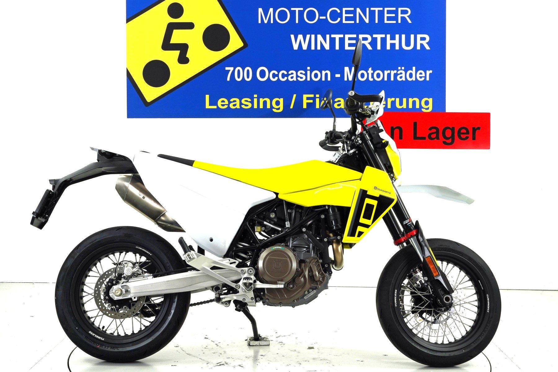 Husqvarna 701 Supermoto ABS