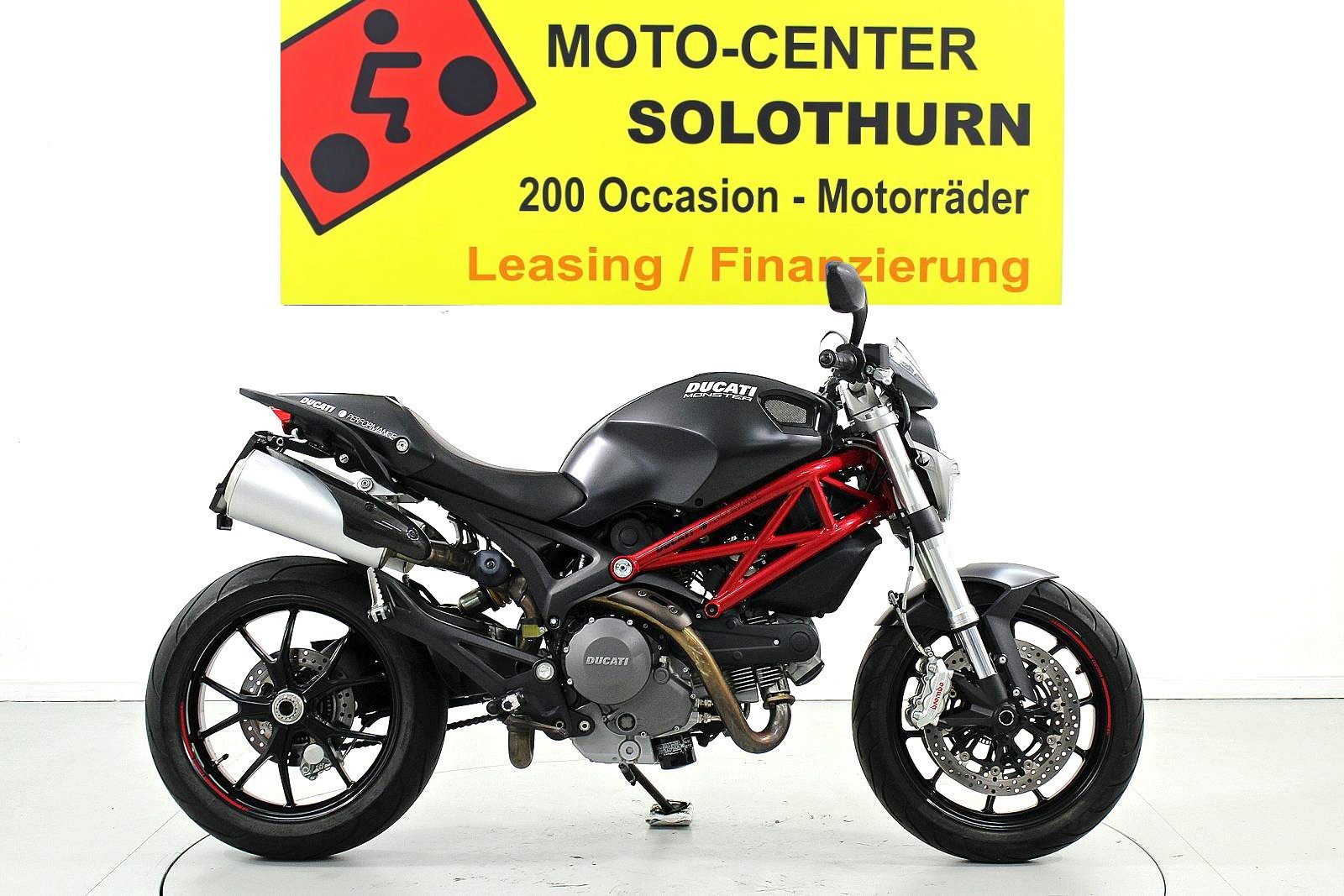 Ducati 796 Monster ABS