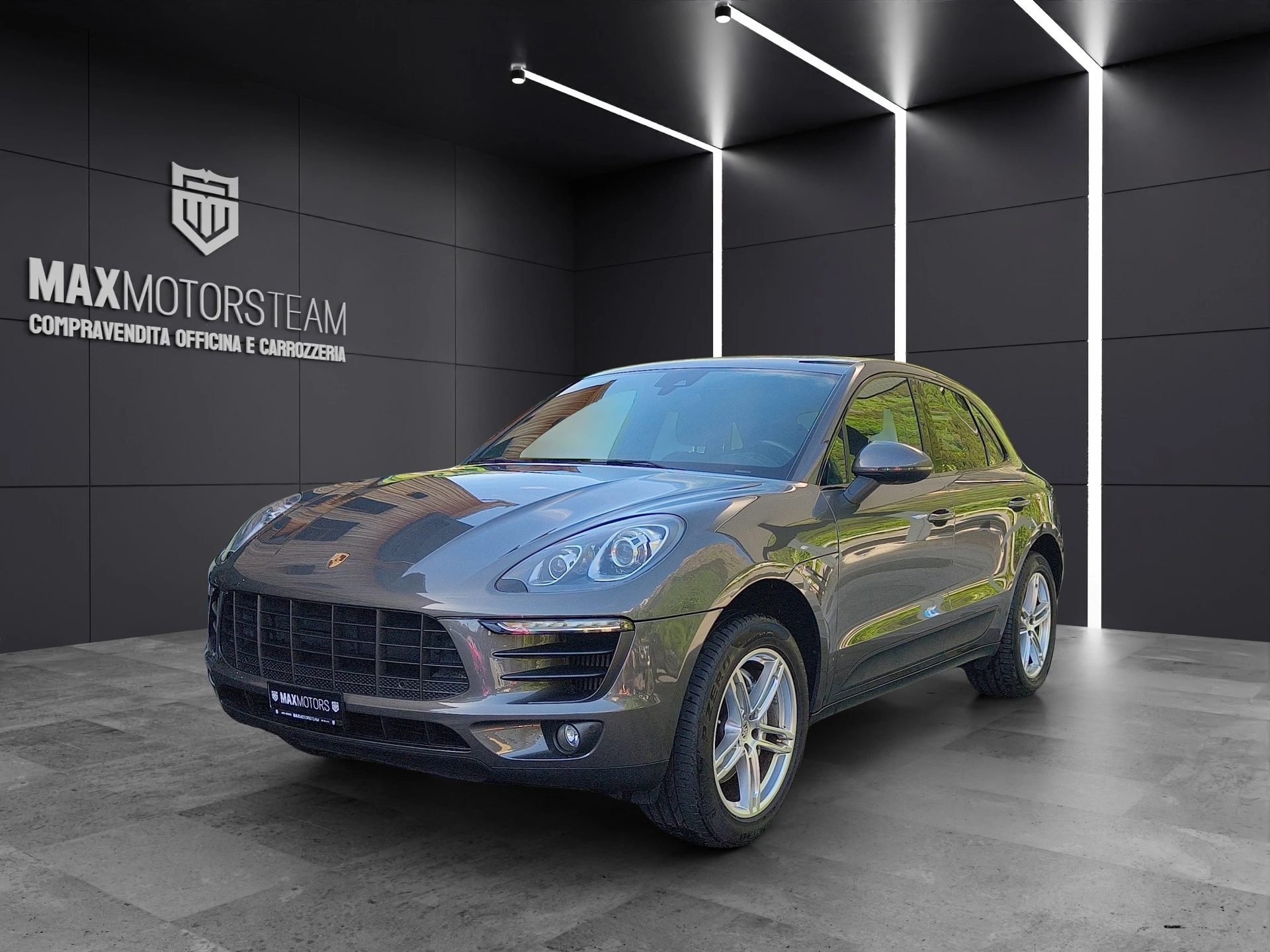 PORSCHE Macan S PDK