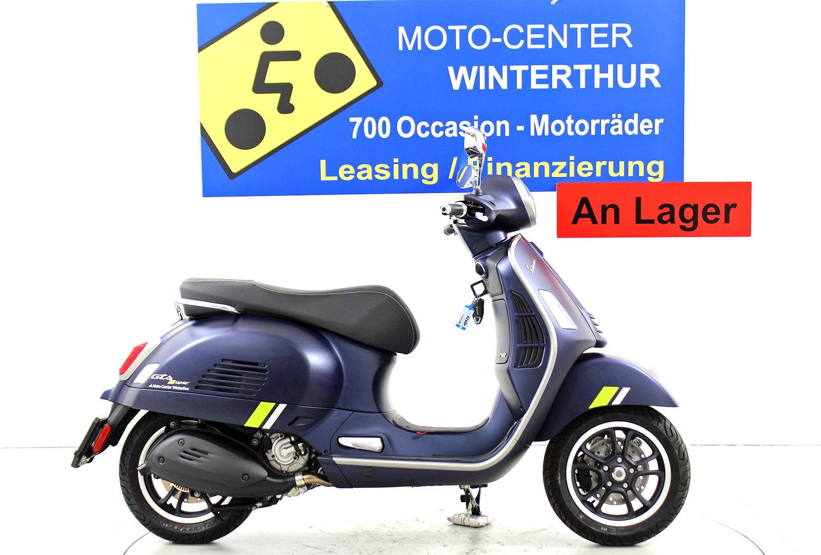 Piaggio Vespa GTS 300 Super Tech ABS