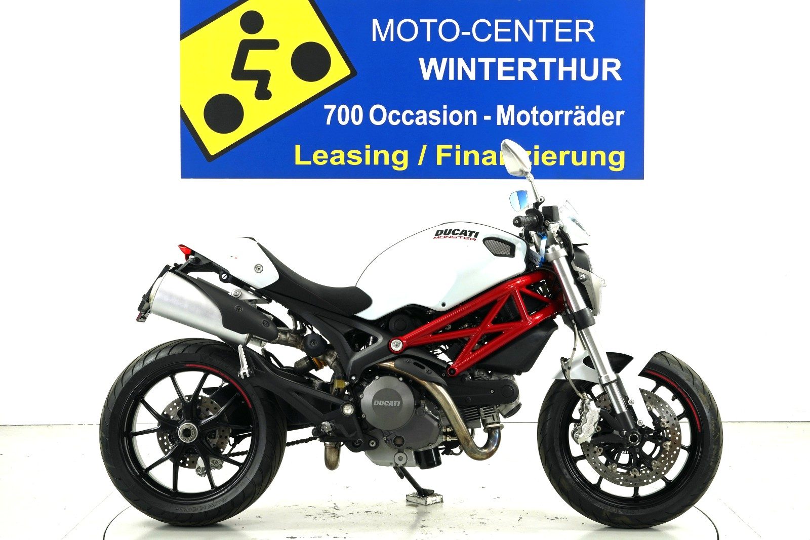 Ducati 796 Monster ABS