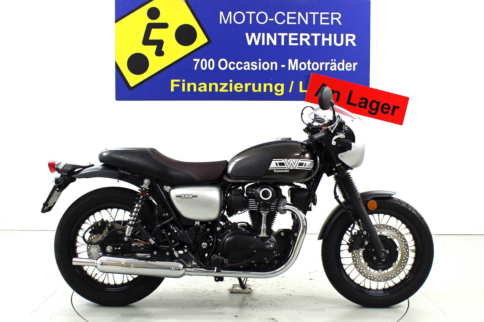 Kawasaki W800 Café ABS